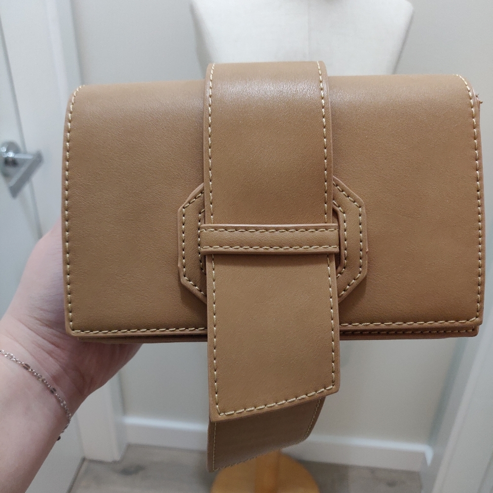 MELIE BIANCO JOSEPHINE VEGAN LEATHER RIBBON MICRO CROSSBODY, TAN